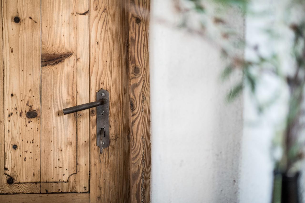 Weingut Weidlhof - Suite & Breakfast - Vacation For Wine Lovers Caldaro Exterior foto