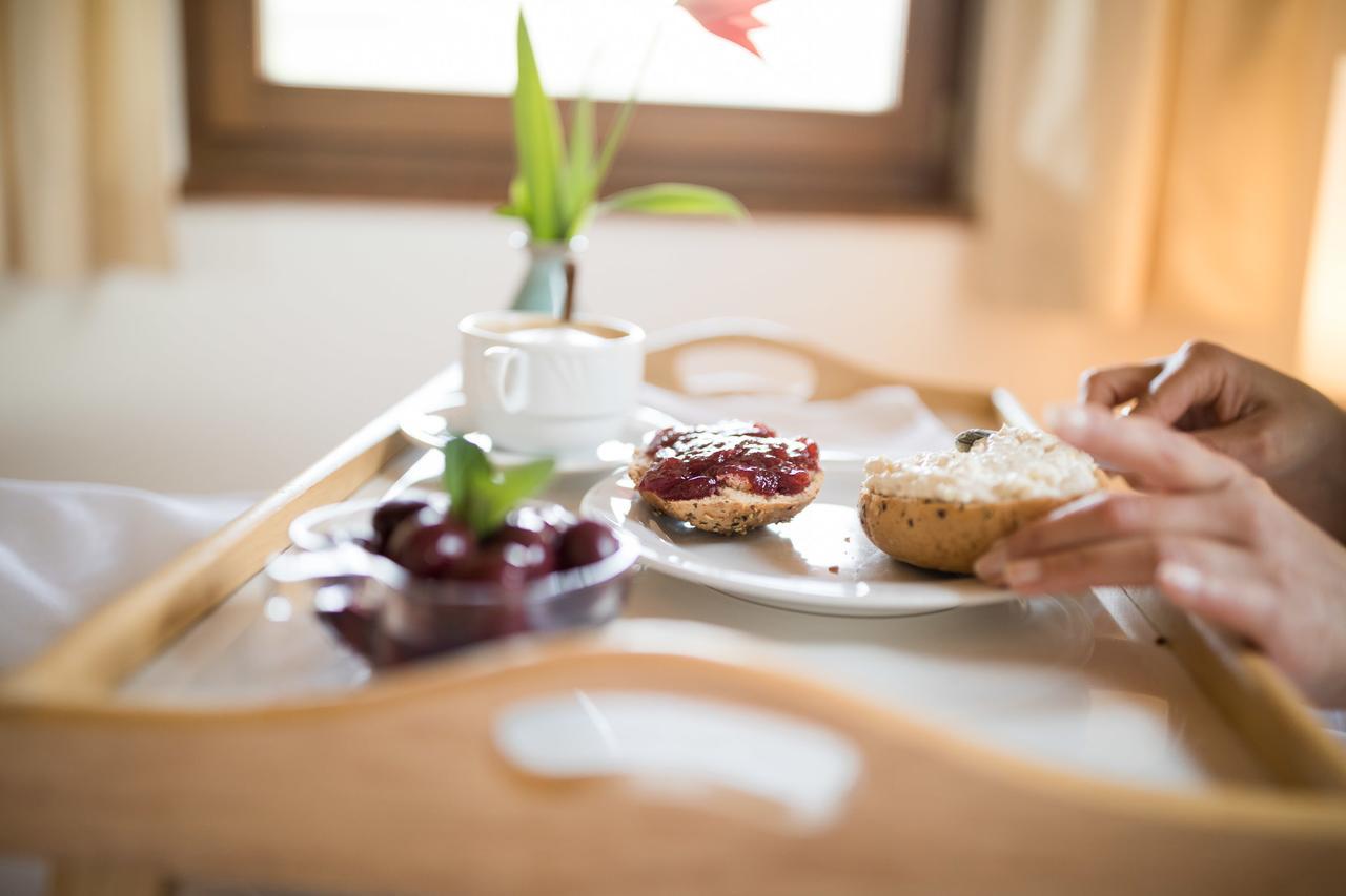 Weingut Weidlhof - Suite & Breakfast - Vacation For Wine Lovers Caldaro Exterior foto